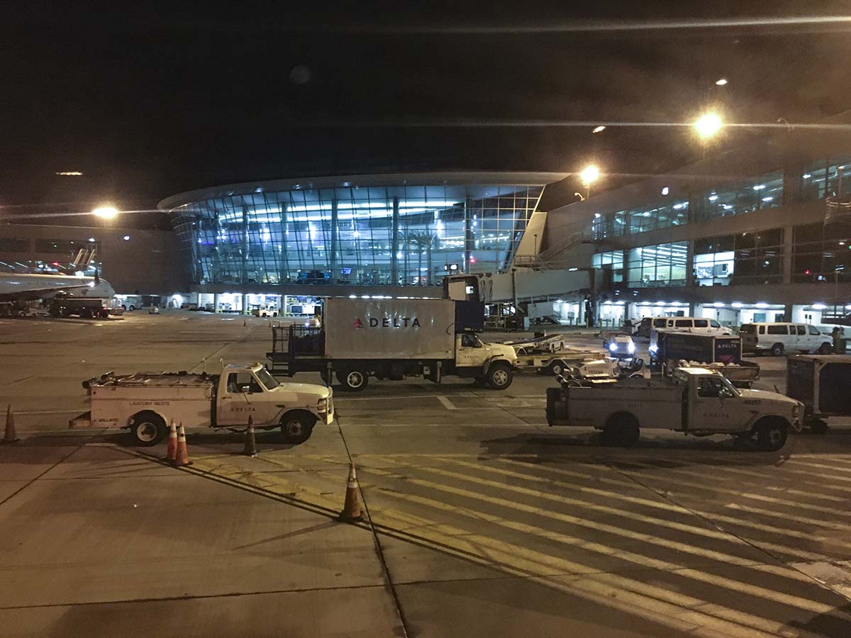 Pulling up to terminal 2 west how to San Diego international airport at night