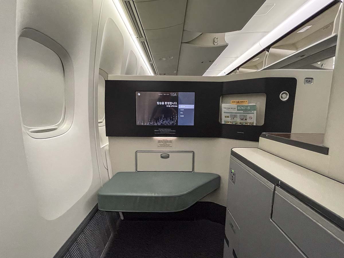 Korean Air 747-8 business class window seat
