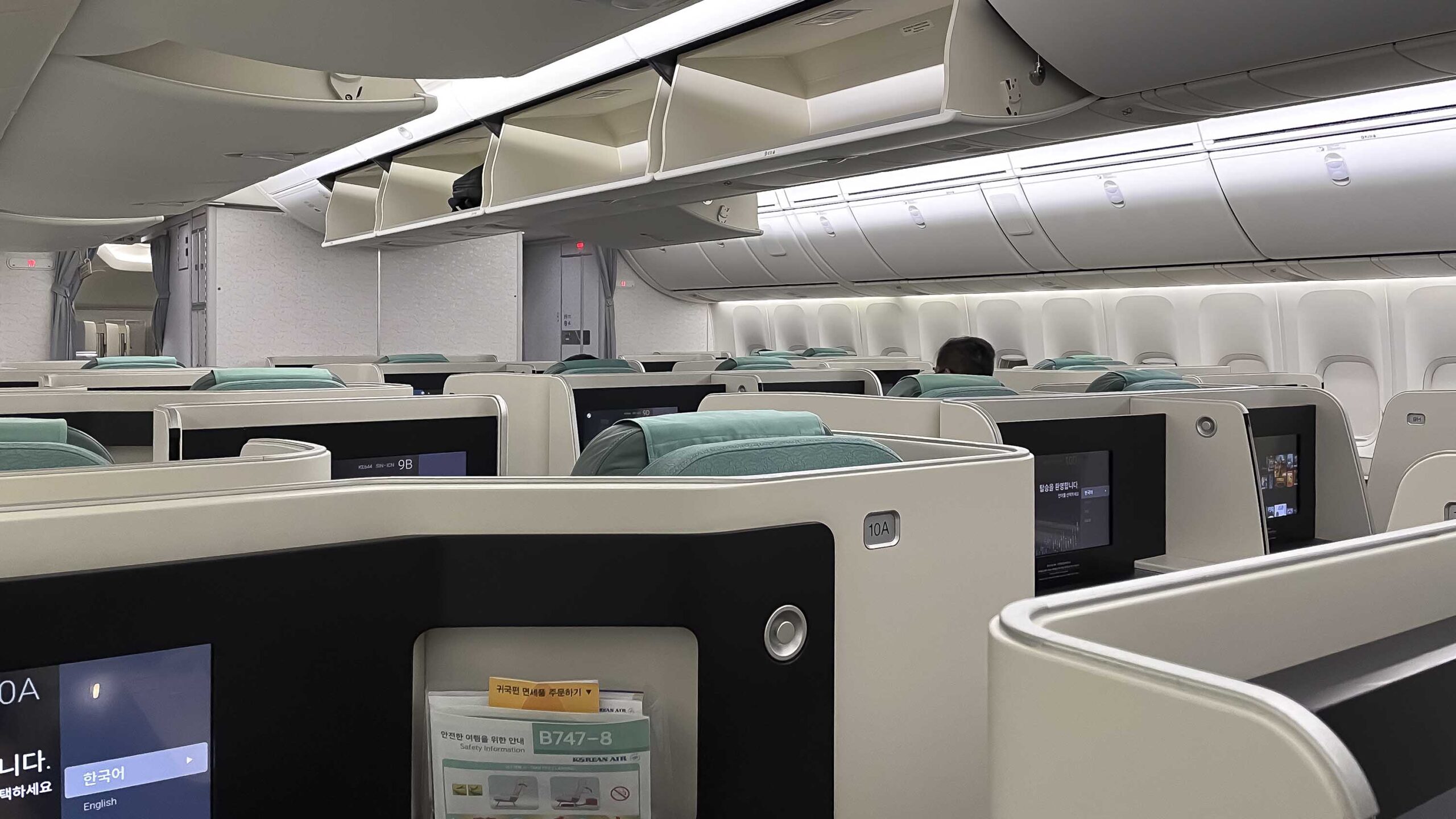 Korean Air 747-8 Business Class