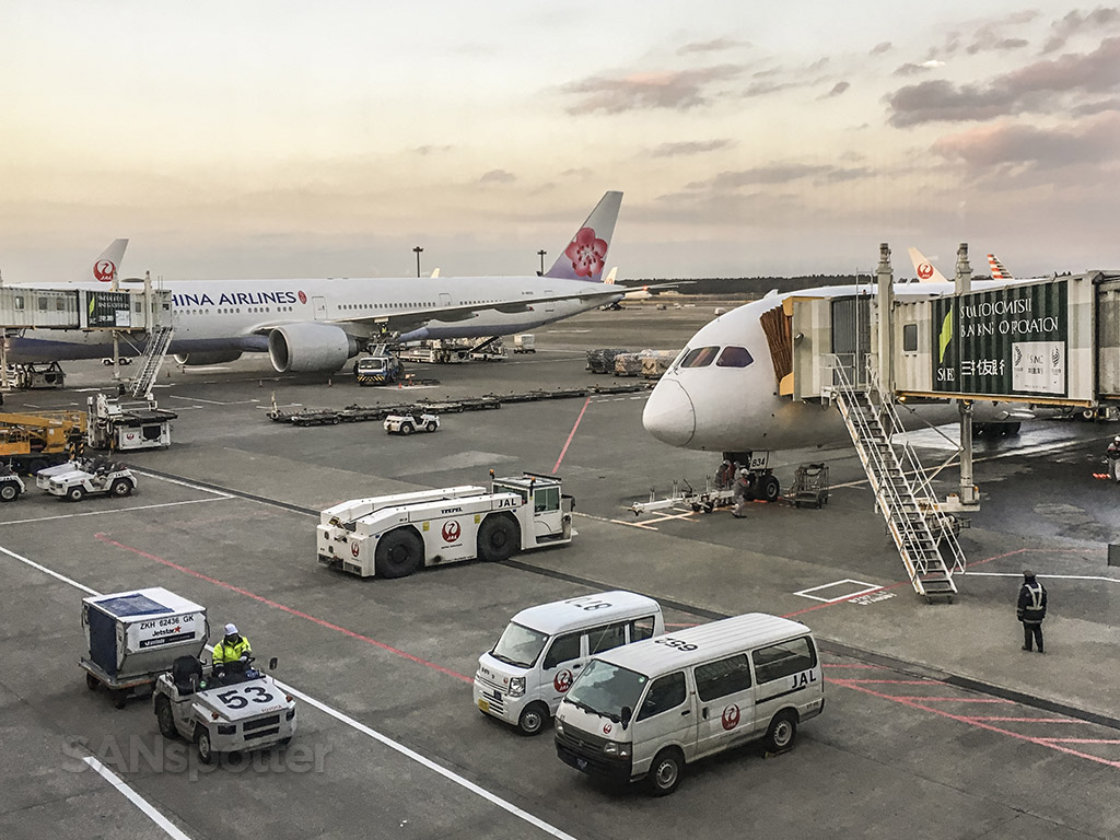 Japan Airlines 787-8 parked next to a China airlines 777-300er at Tokyo Narita airport 2018